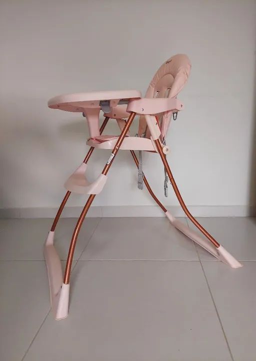 Cadeirão alimentação ( Borigoto) Rosa