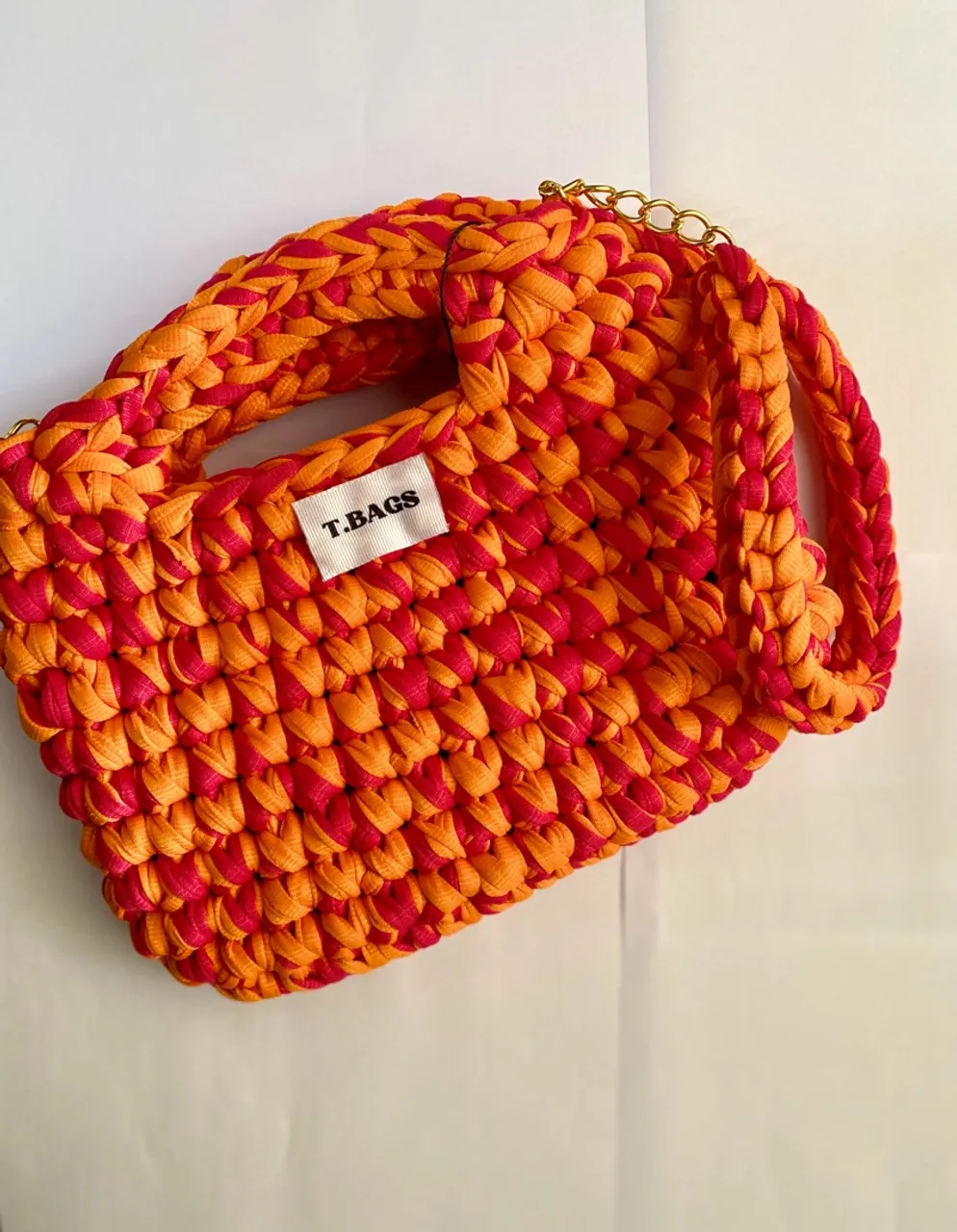 Bolsa de mão artesanal T.BAGS
