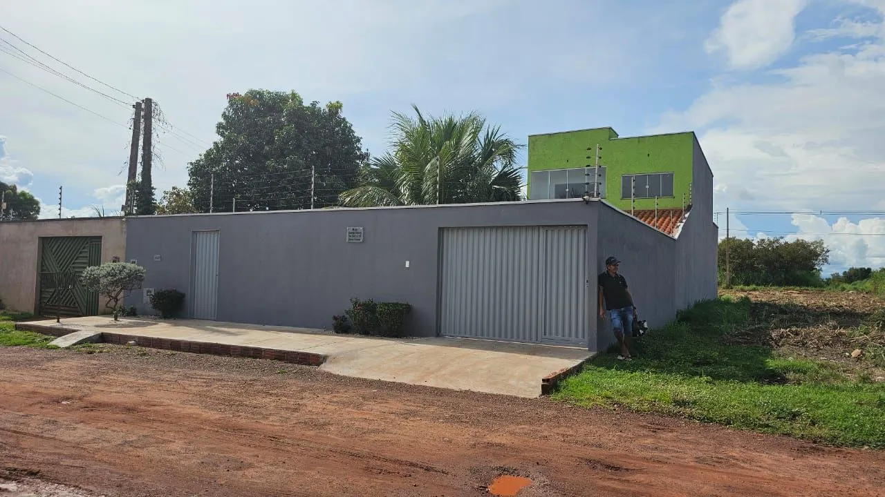 Vendo sobrado no setor santa Helena (taquaralto)