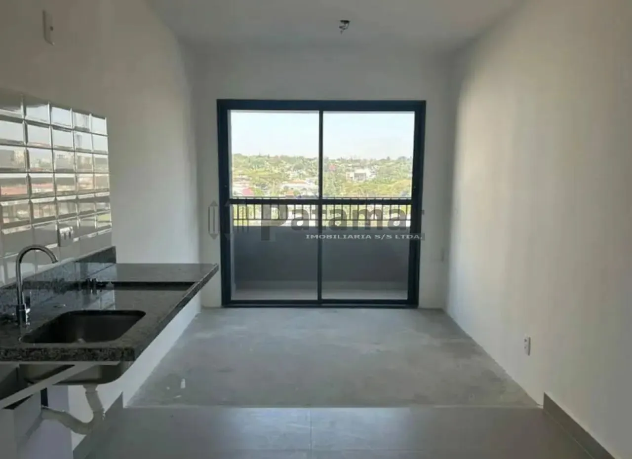 Studio à Venda no Butantã - 1 Dormitório, 32m², Varanda