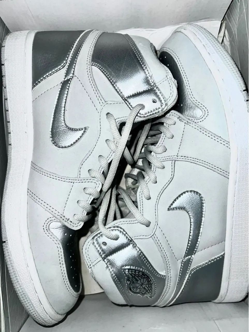 Tênis Air Jordan 1 Low Silver - Foto 5