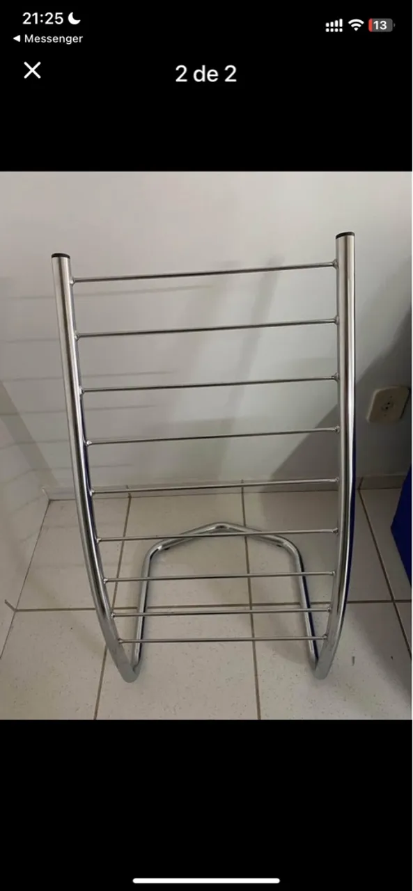 Suporte para toalhas ou revistas em aço
