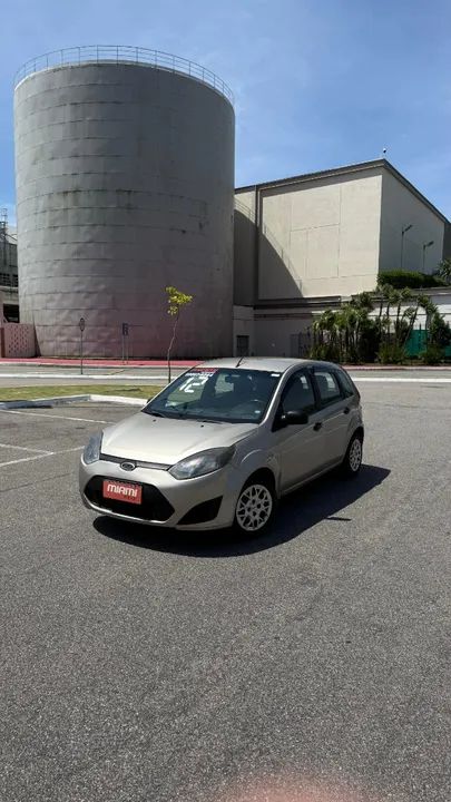 Ford Fiesta 2012 - Foto 3