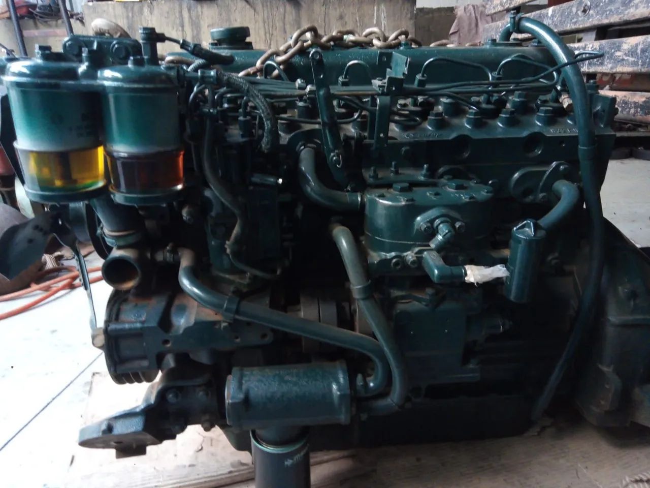 Motor Caminhão Chevrolet GM  D60 - Perkins 6354 - Bomba em pé  6 cilindros