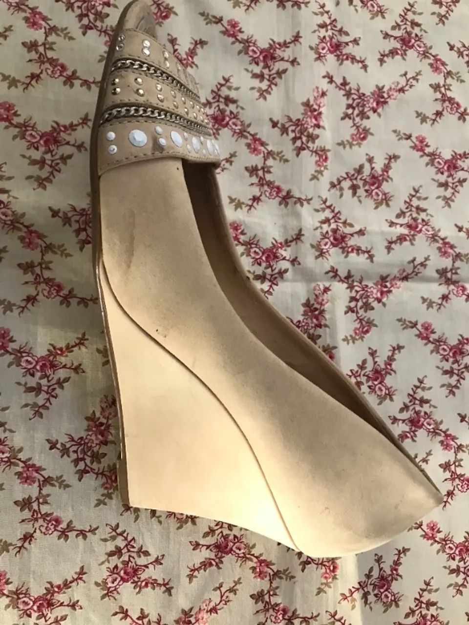 Peep Toe Creme com Spikes da Arezzo - Foto 5