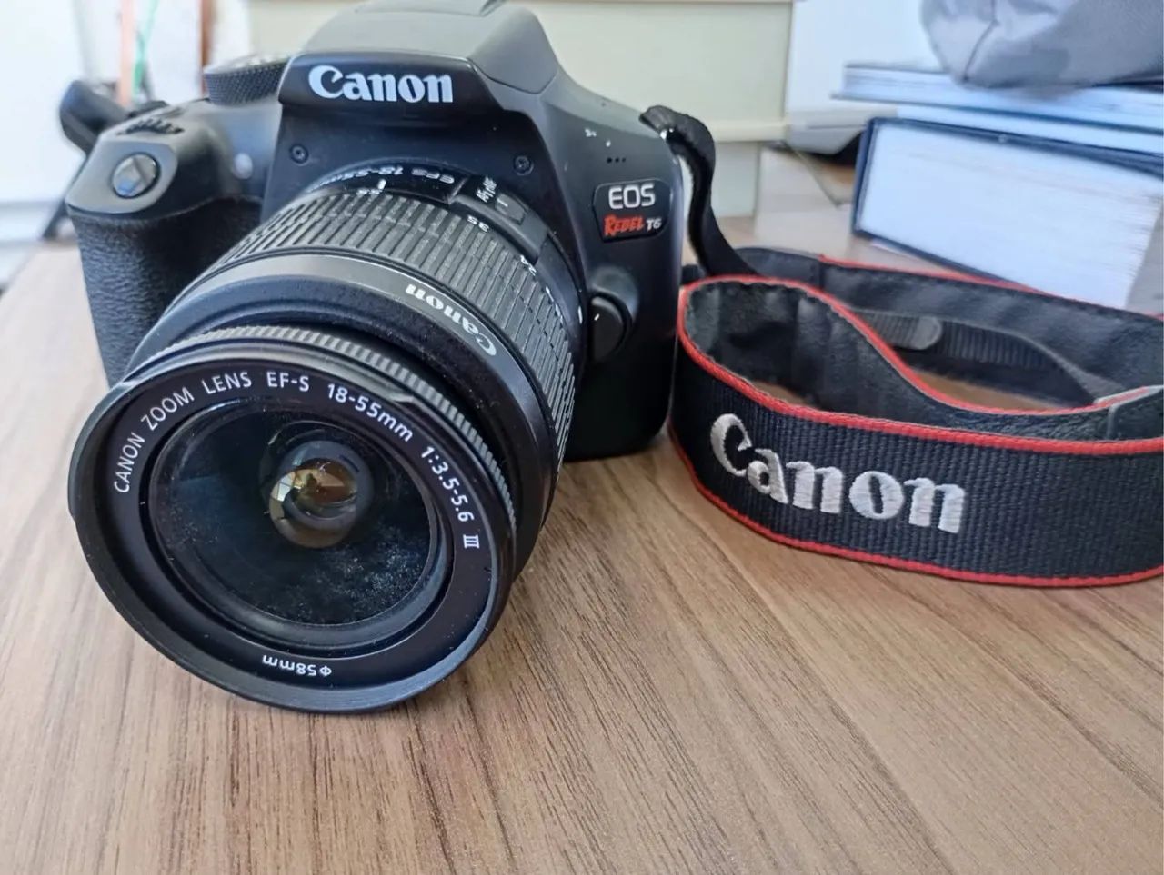 Câmera Canon Rebel T6