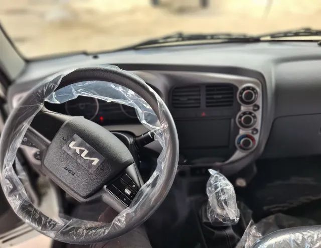 Kia Motors Bongo K-2500 2.5 4X4 TB Diesel 2026 - Foto 10