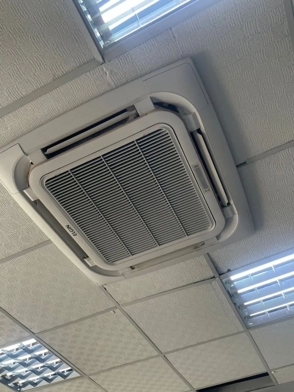 Ar Condicionado K7 Cassete Elgin 60000 BTU/h Quente e Frio - Foto 2