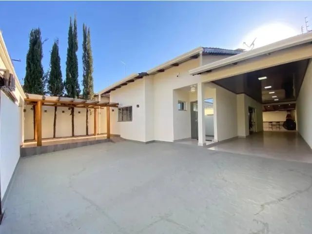 CASA A VENDA NO IGAPO / LEAC 20