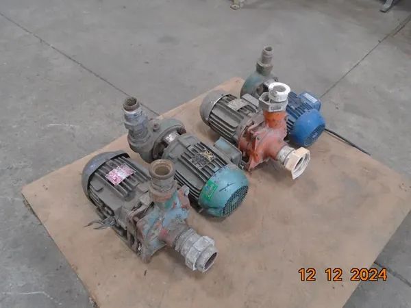 Bomba de agua - Motor: 2cv - Foto 6