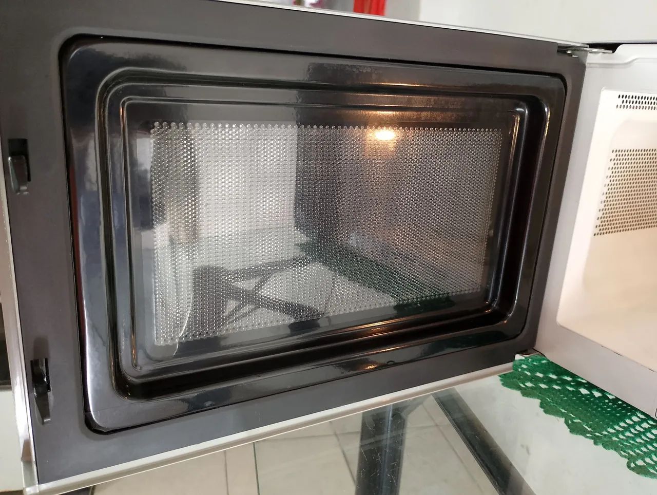 Microondas novissimo 20 Litros  - Foto 4