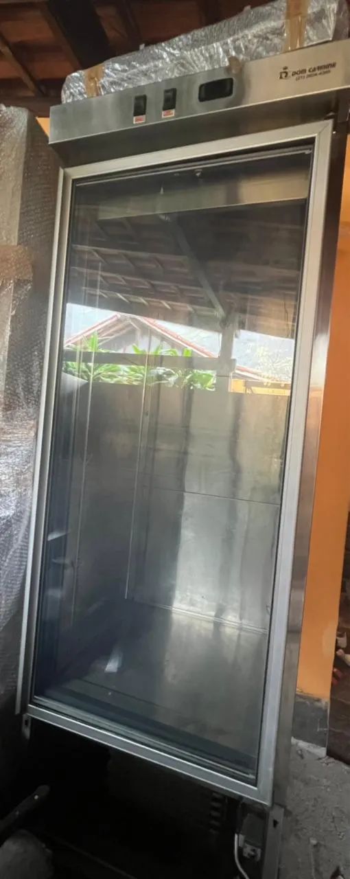 Expositor Refrigerado Vision Cooler Inox - Dom Carmine 