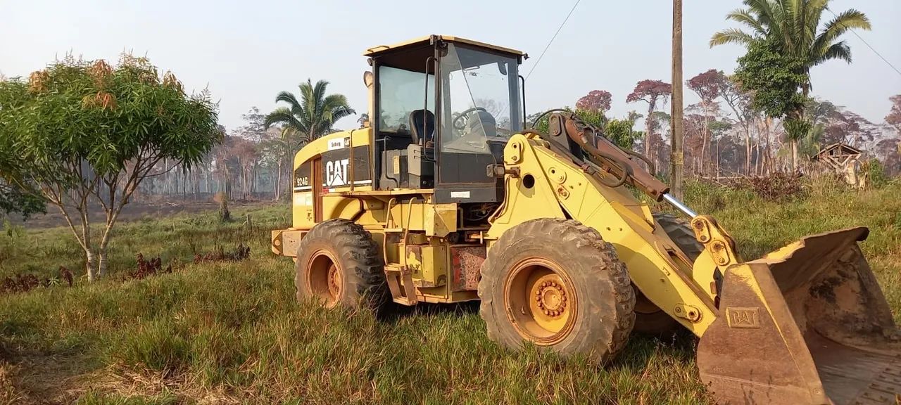 Pa carregadeira Cat 924g  - Foto 2