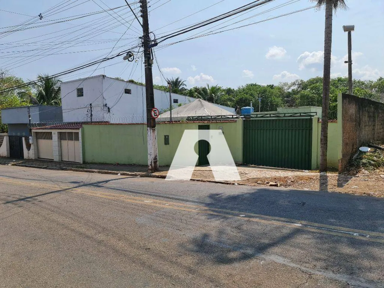 CASA MOBILIADA