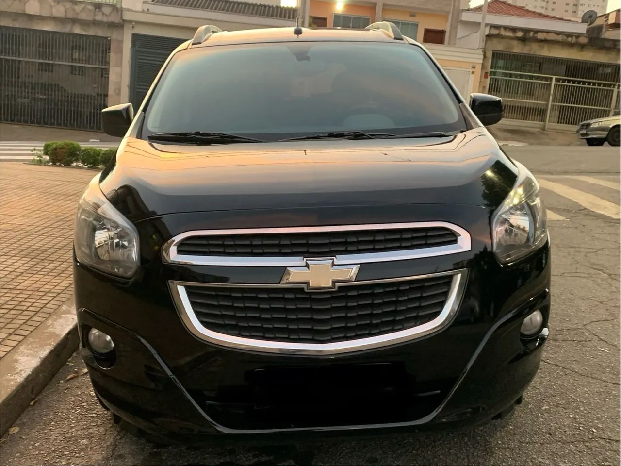 Spin LTZ 2018 7 Lugares Automático  - Foto 2