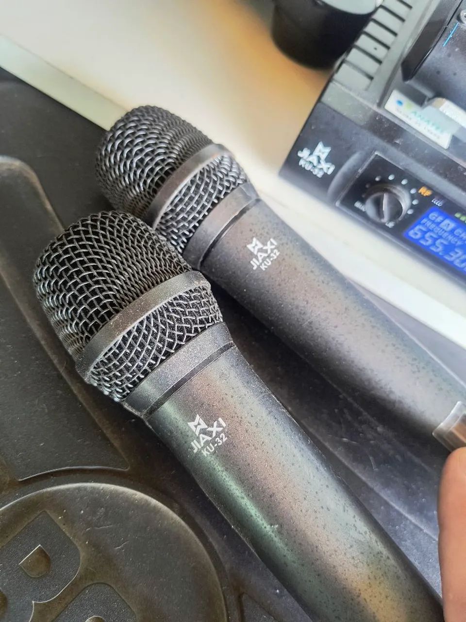 Microfone profissional sem fio JIAXI KU-32 - Microfones e