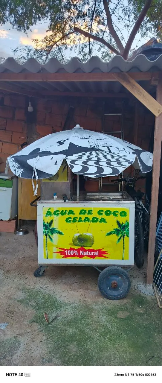 Carrinho de água de coco 400