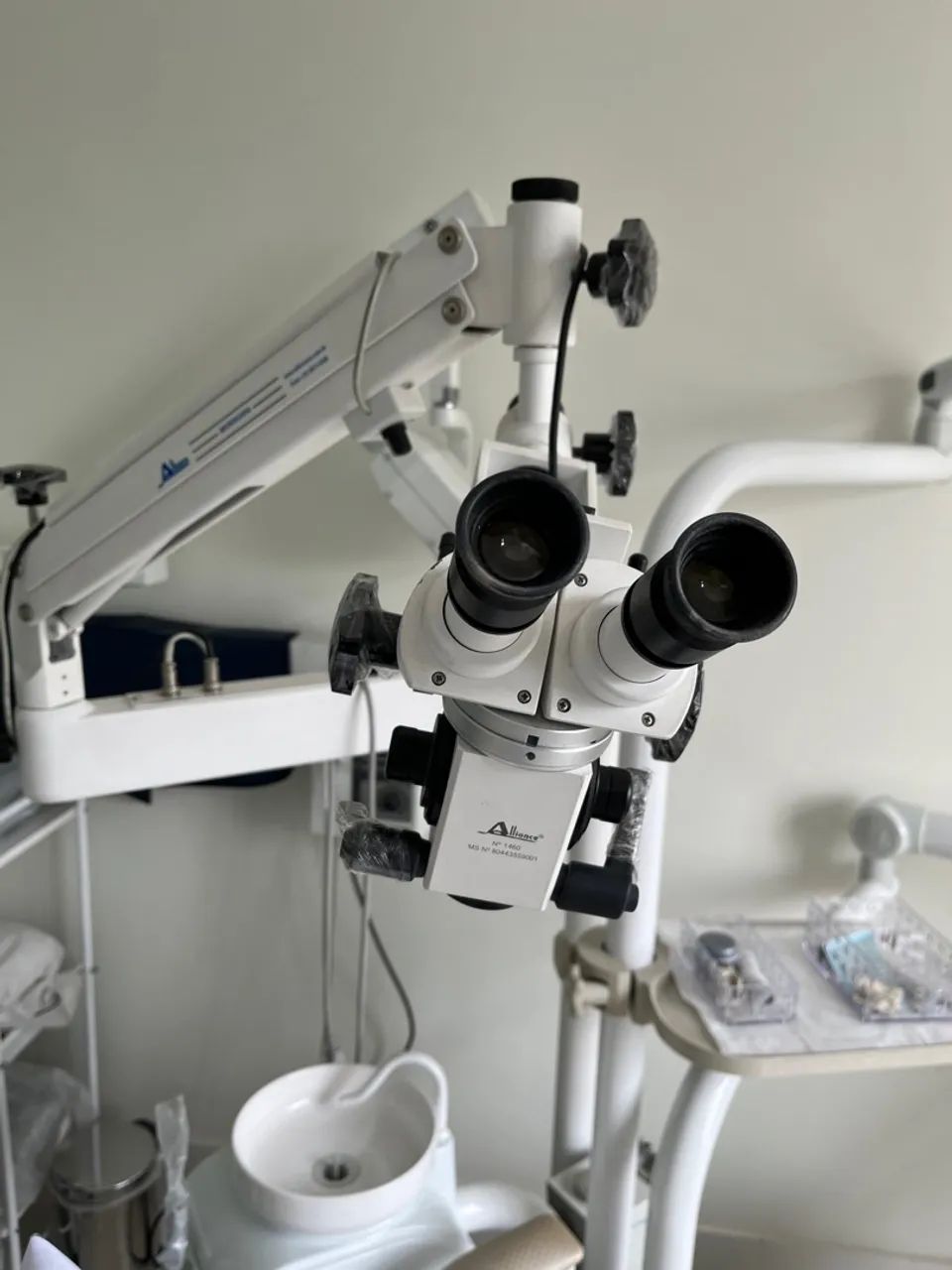 Microscópio odontológico Alliance novíssimo/ Oportunidade única  - Foto 3