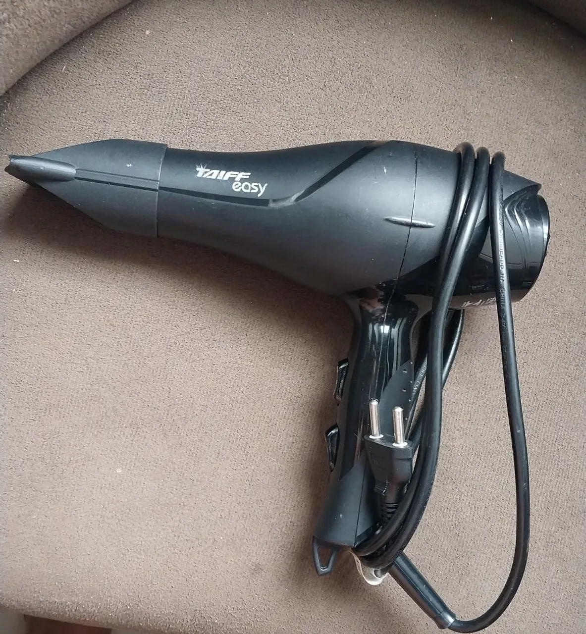 Secador de cabelo Taiff Easy número pra contato. *