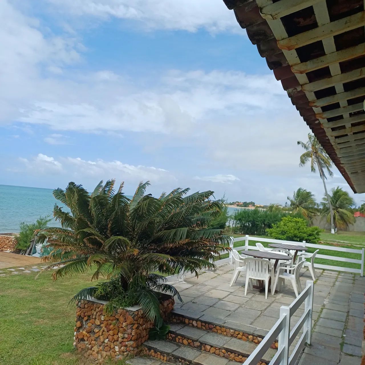 CASA BEIRA-MAR COM PISCINA - Mobiliada - Locações Temporárias  - Foto 4