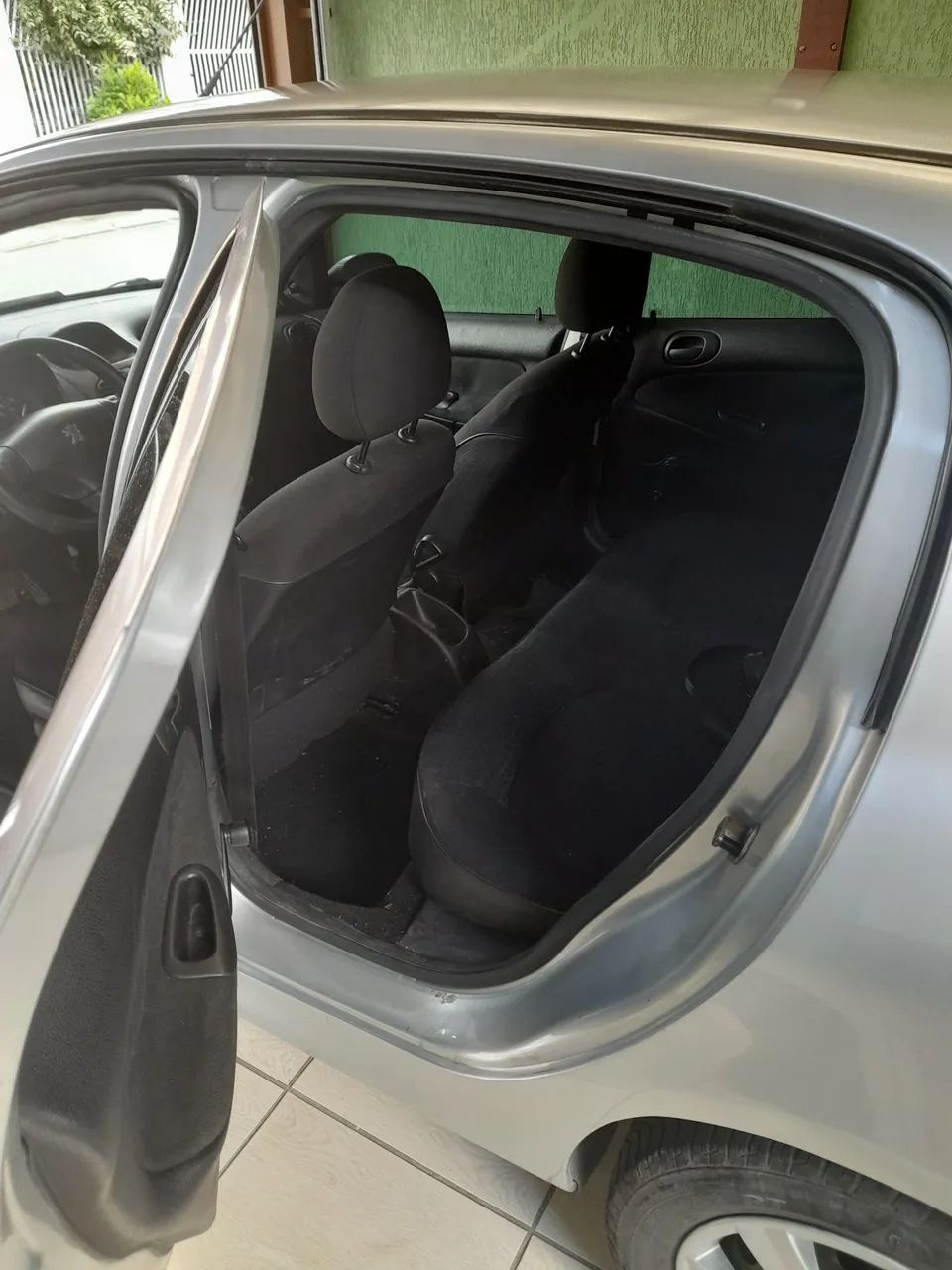 Peugeot 206 1.0 completo  ano 2005 estudo troca - Foto 6