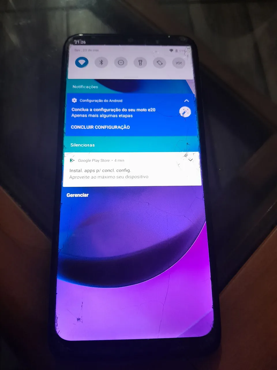 Moto e20 funciona perfeitamente