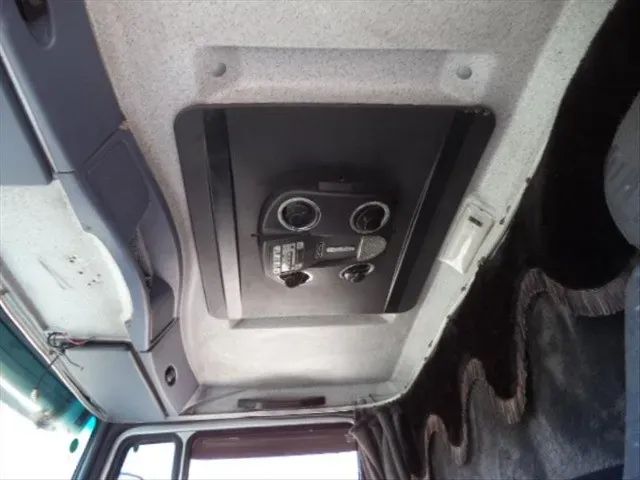 Mercedes Benz MB 1620 2012 Carroceria  - Foto 4