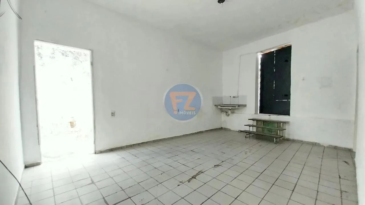 Locação de Casas / Comercial na cidade de Fortaleza - Foto 2
