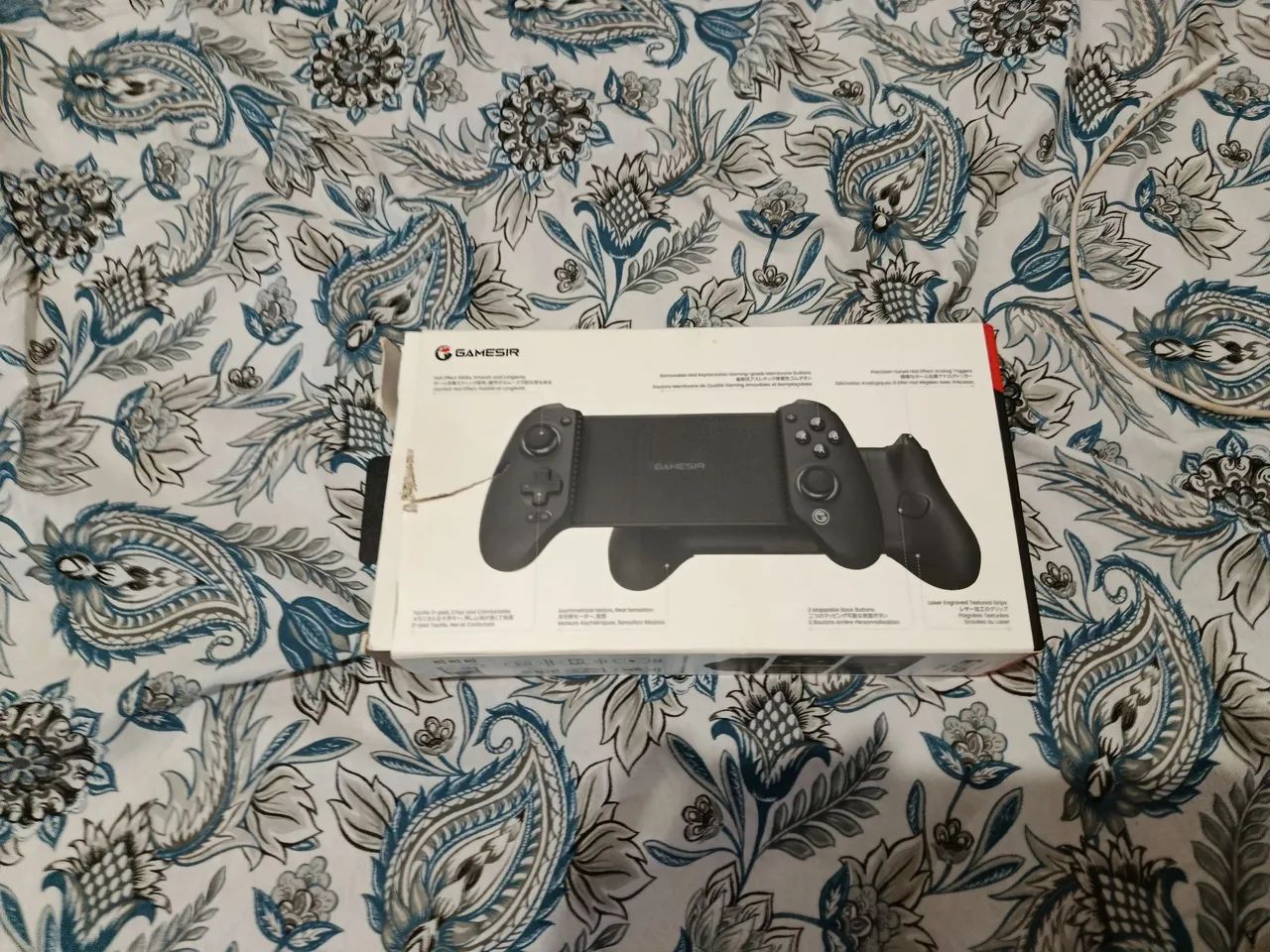 Console 64318473391106120