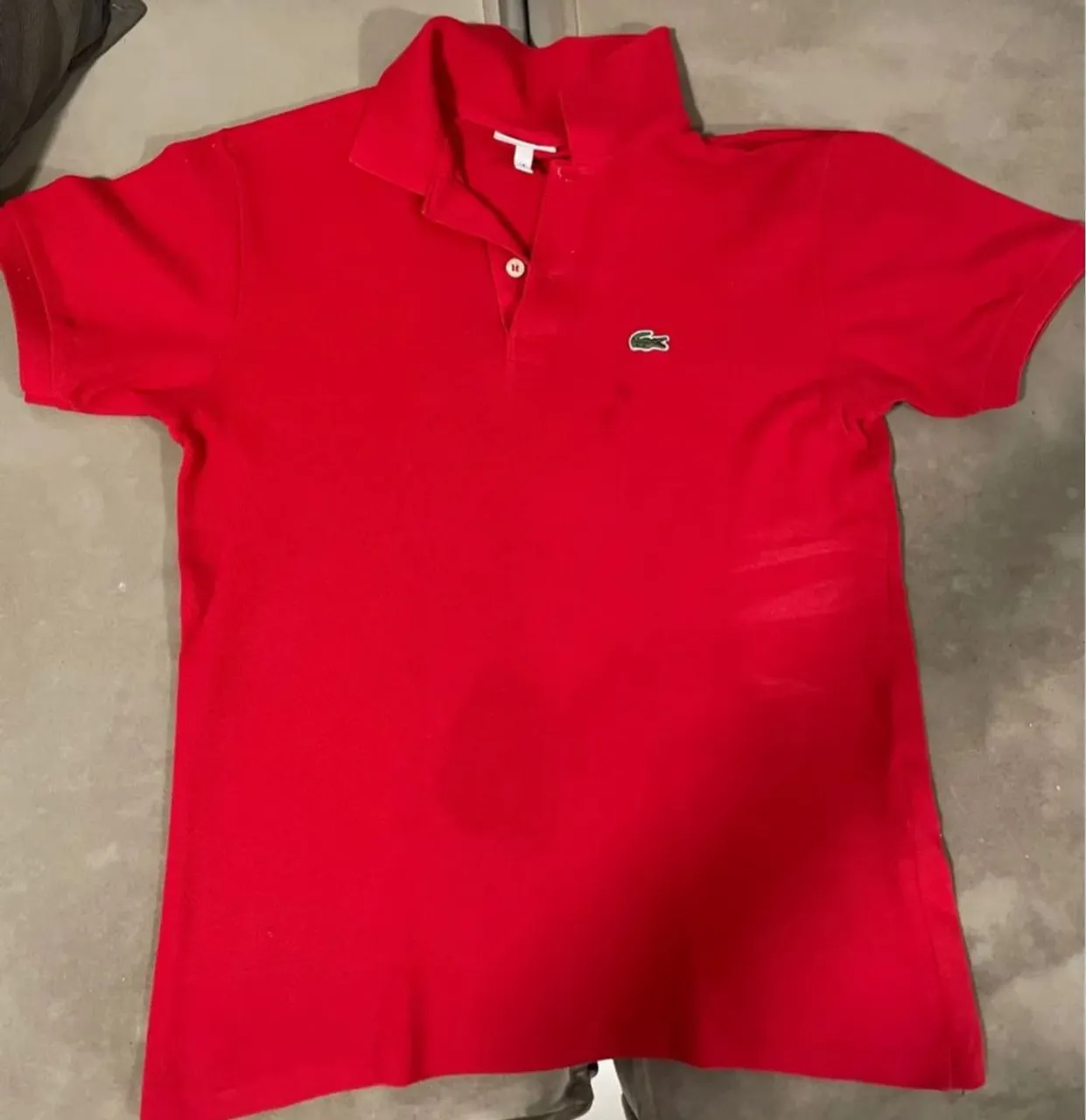 Polo feminina Lacoste Vermelha também 444