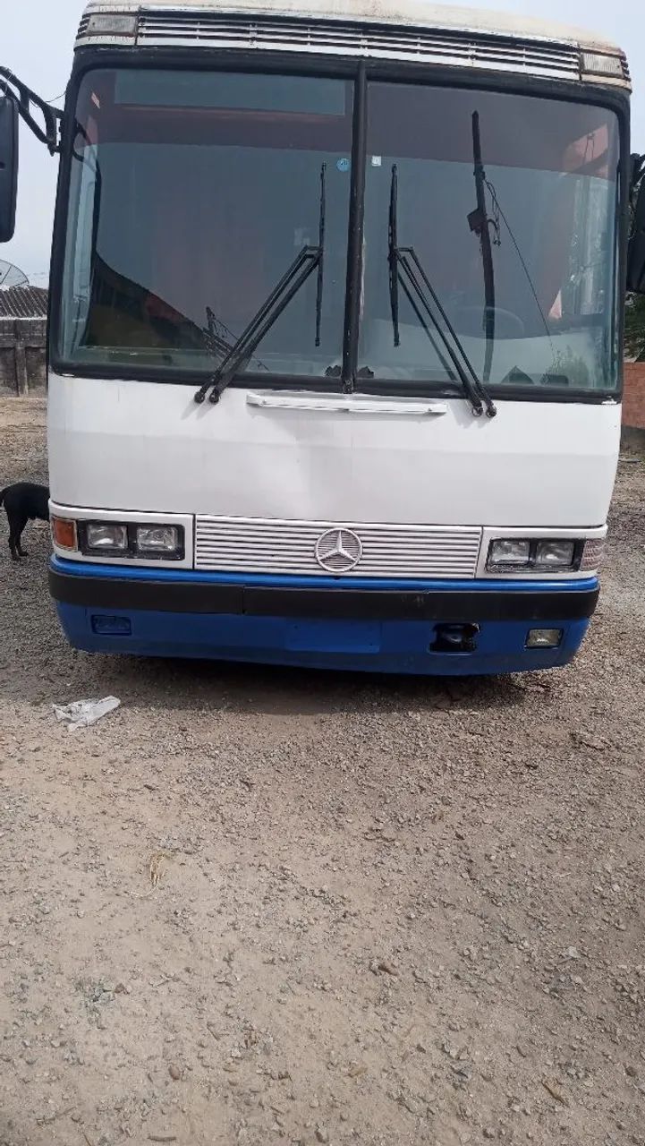 Vendo um ônibus 371 - Ano 91 Com banheiro e Cabinado 