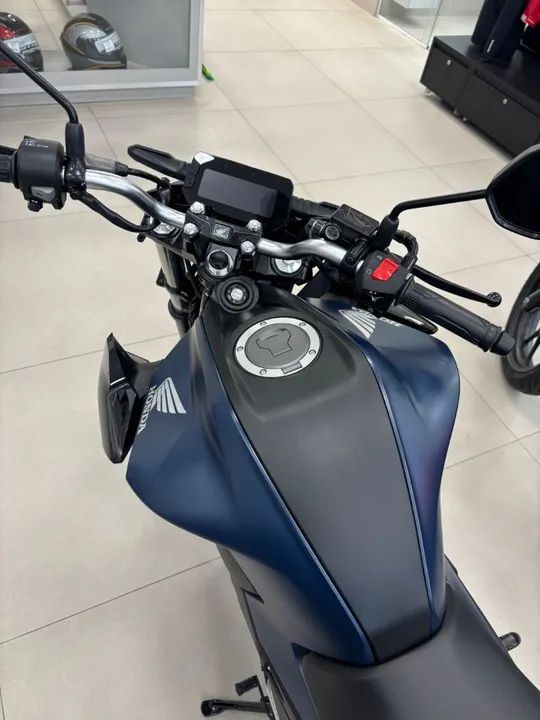 CB 300F TWISTER ABS - Foto 6