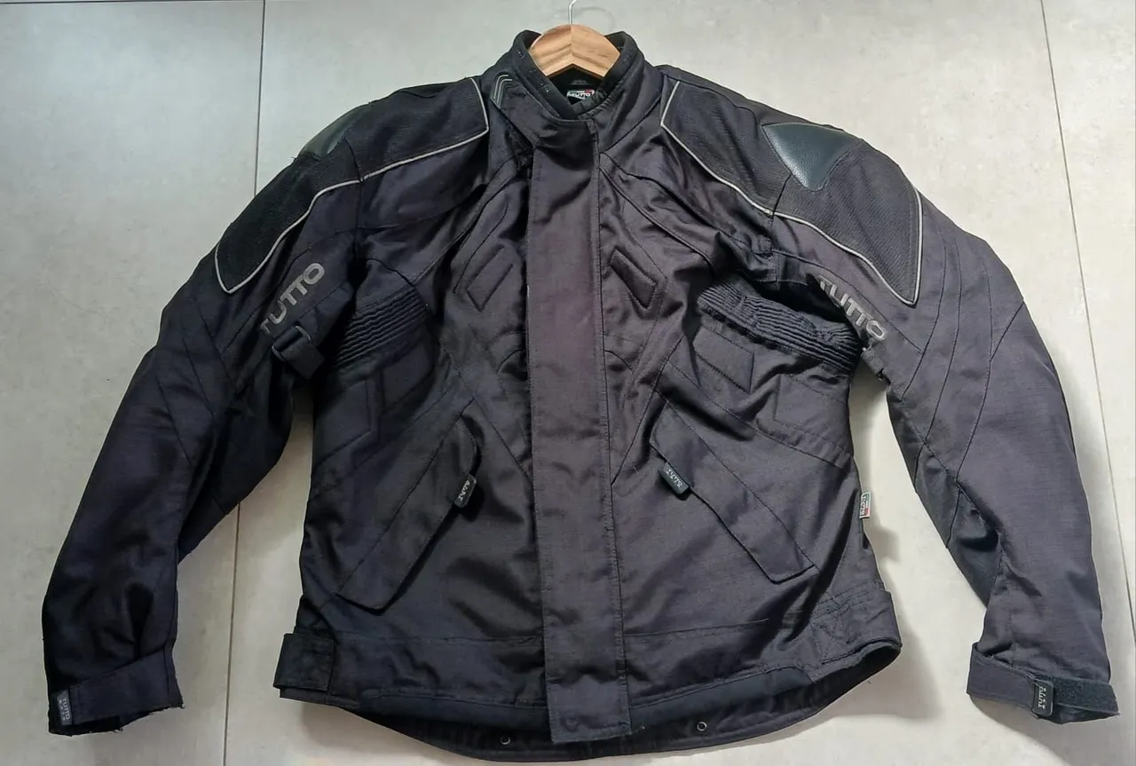 Jaqueta de Motociclista Tutto - Preta
