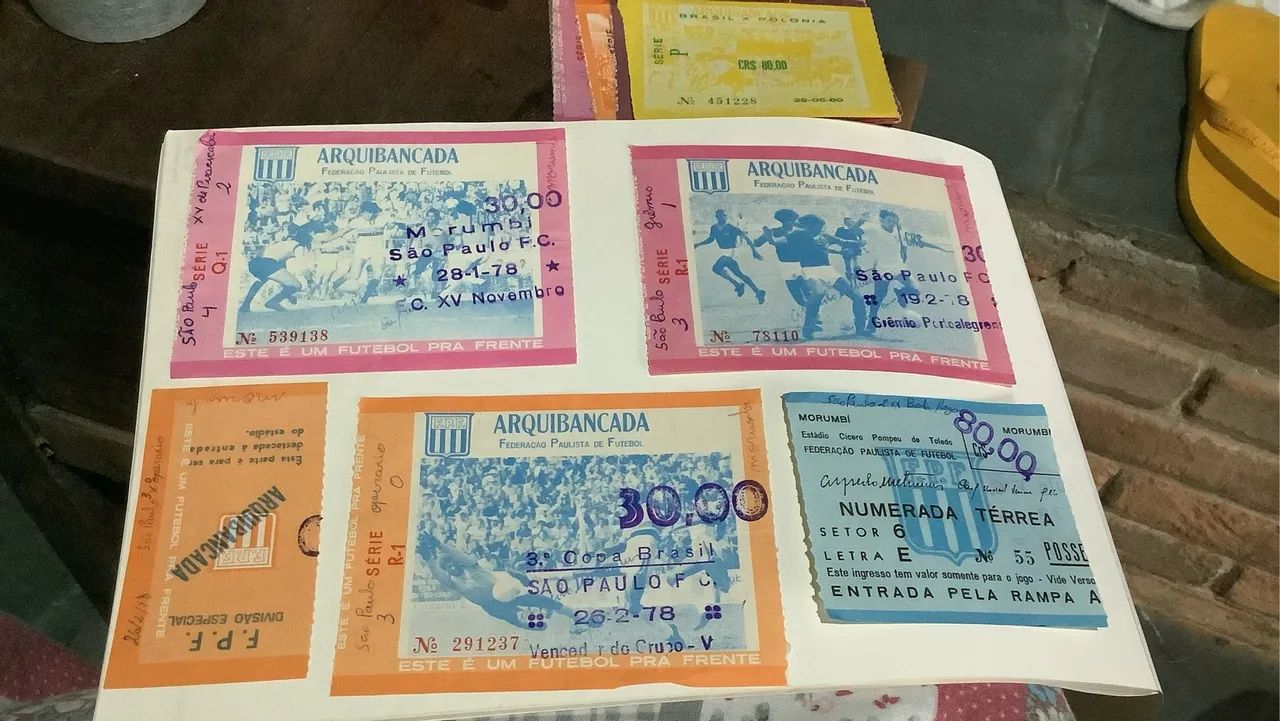 27 Ingressos de Futebol Antigos - 1977 1982 - Foto 2