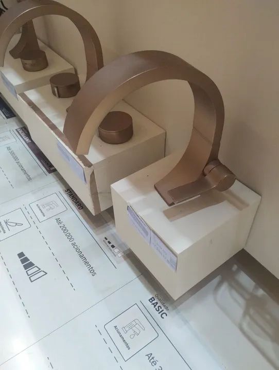 Torneira lavatório mesa elo vip blush Fani  - Foto 3