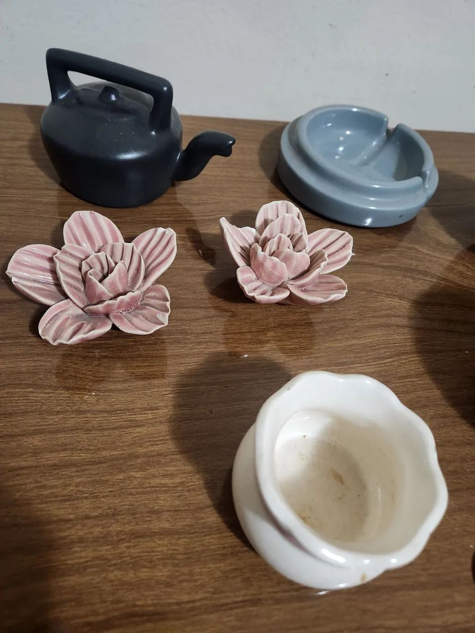 Kit Lindas Peças Bules, Flores em Cerâmica  - Foto 2