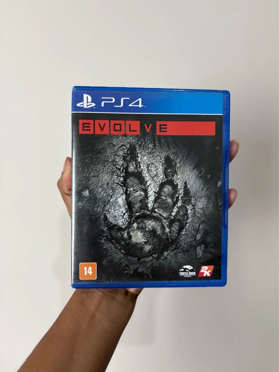 EVOLVE - PS4 vencedor de mais 60 prêmios 
