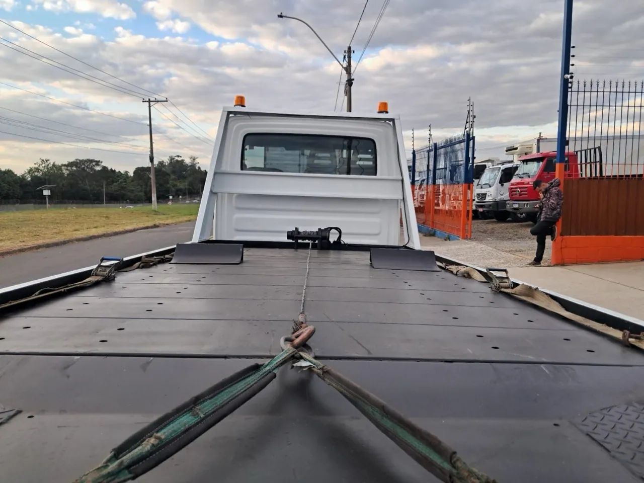 Iveco 35s14 guincho plataforma 2016 - Foto 5