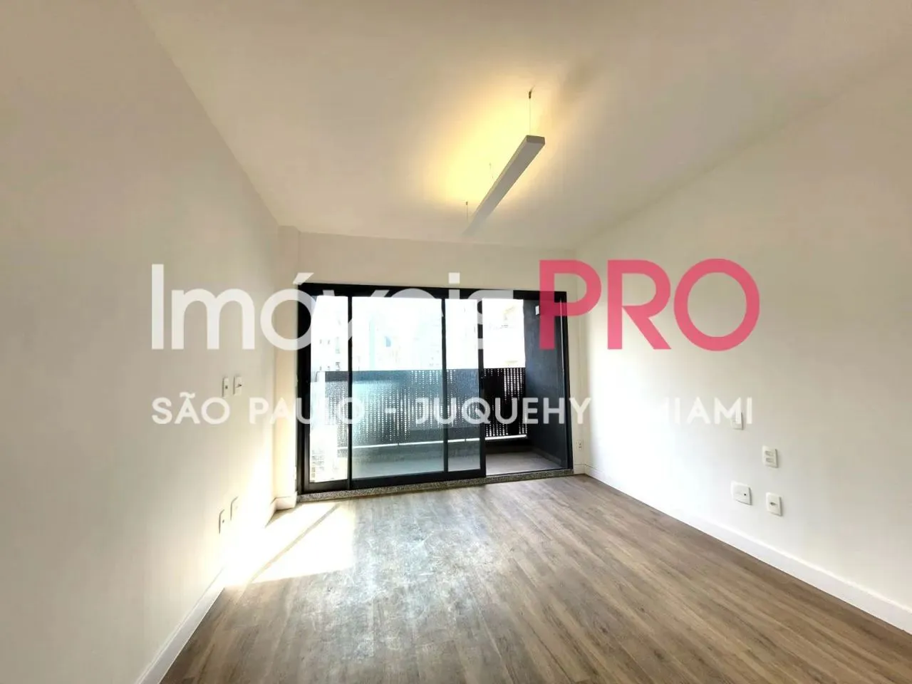 STUDIO PARA VENDA, EM MOEMA, NOVO, NUNCA HABITADO, LOCAL MARAVILHOSO!