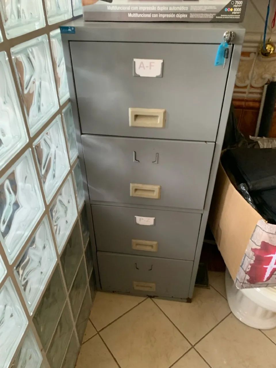 Armário arquivo em aço 1.19x0,50x0,47 com chave  - Foto 2