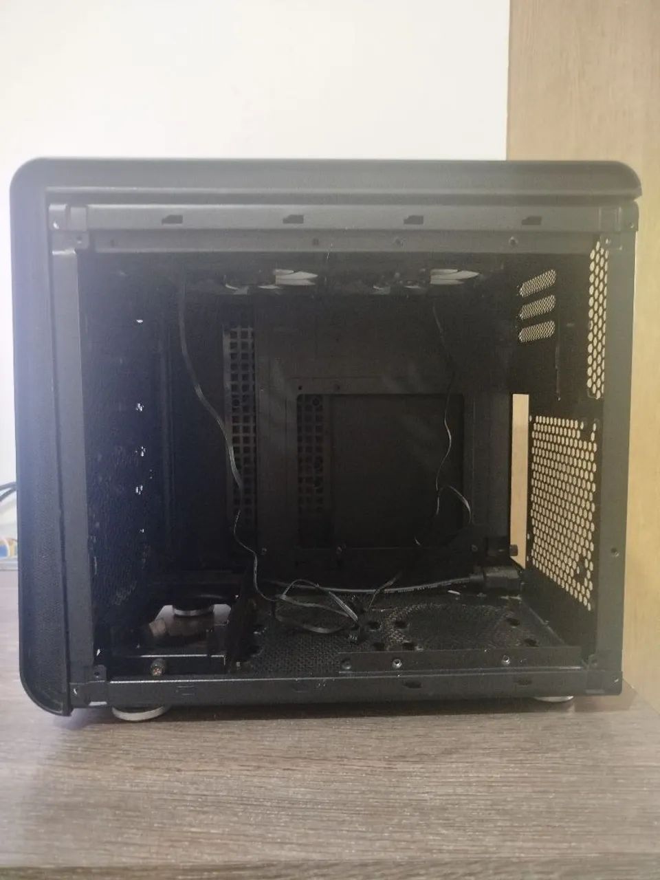 Gabinete Compacto Importado Bitfenix Phenom - Foto 5