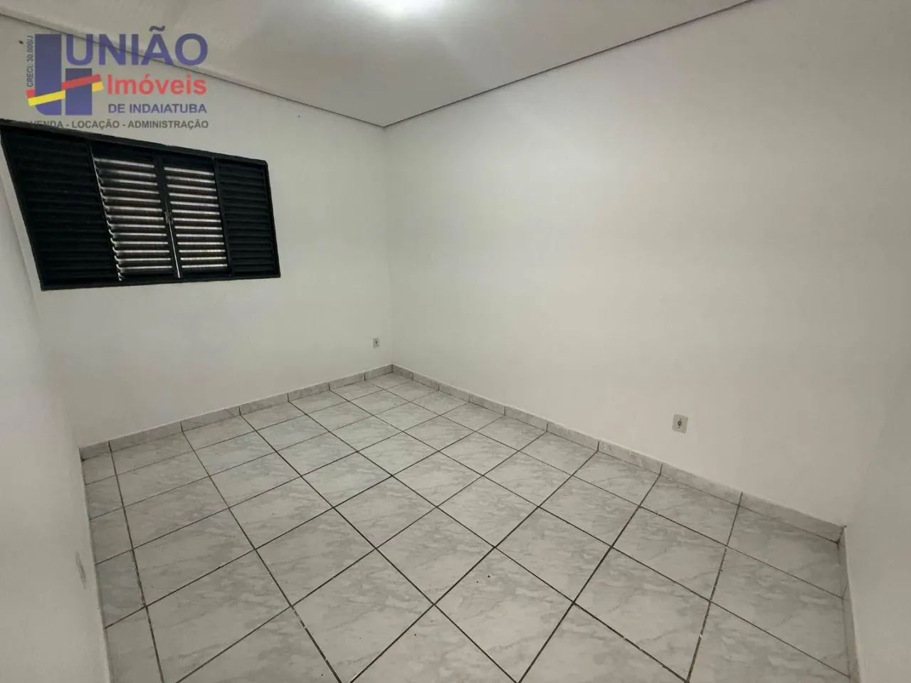 Kitnet em excelente bairro - Foto 2