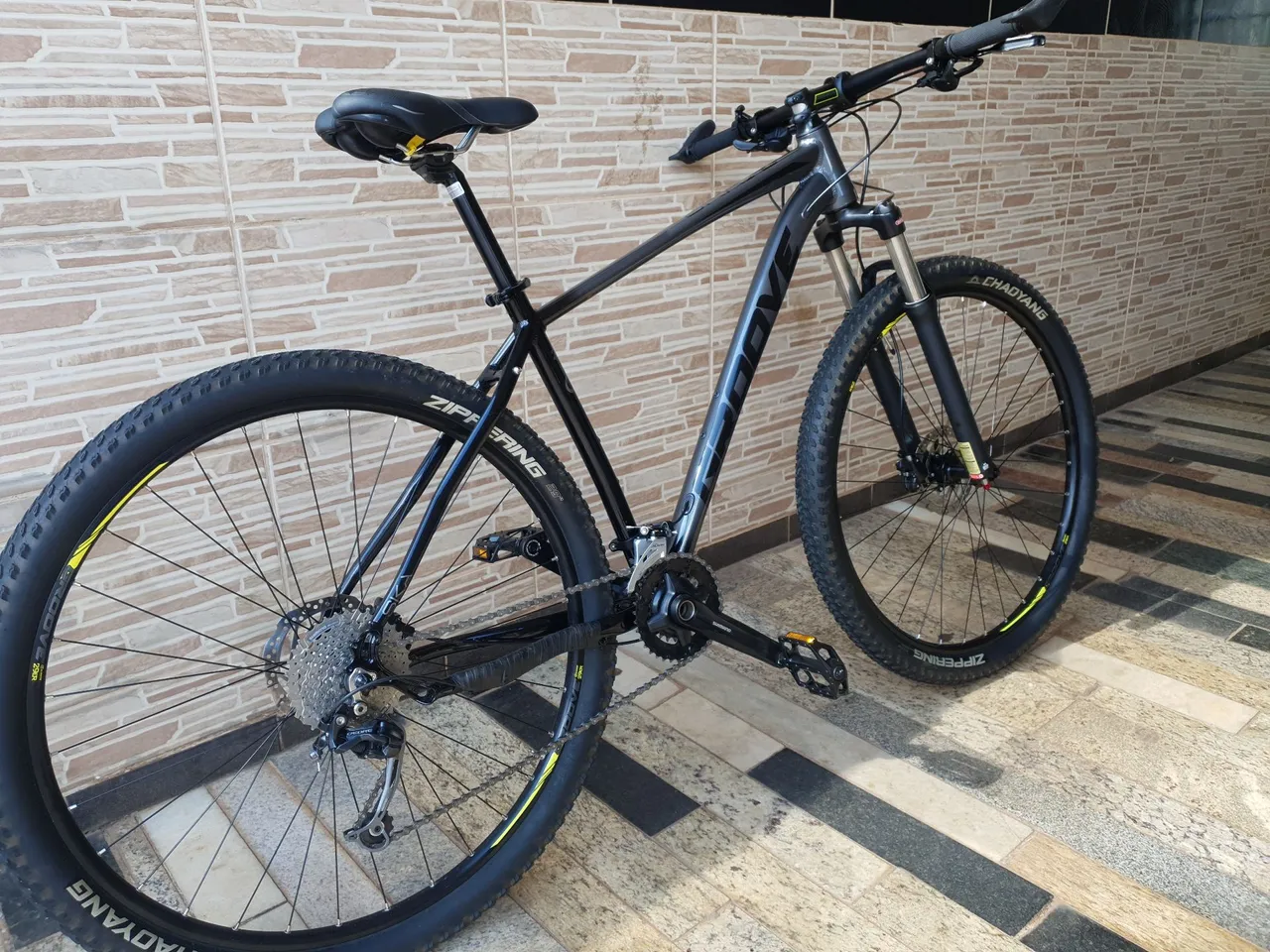 Bicicleta Aro 29 Groove 19Q 18V