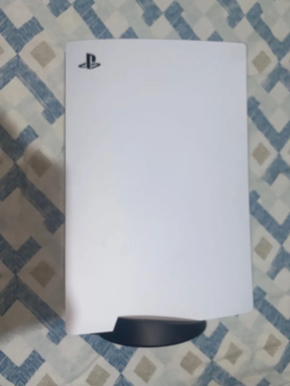 PlayStation 5 - Design moderno e desempenho incrível!