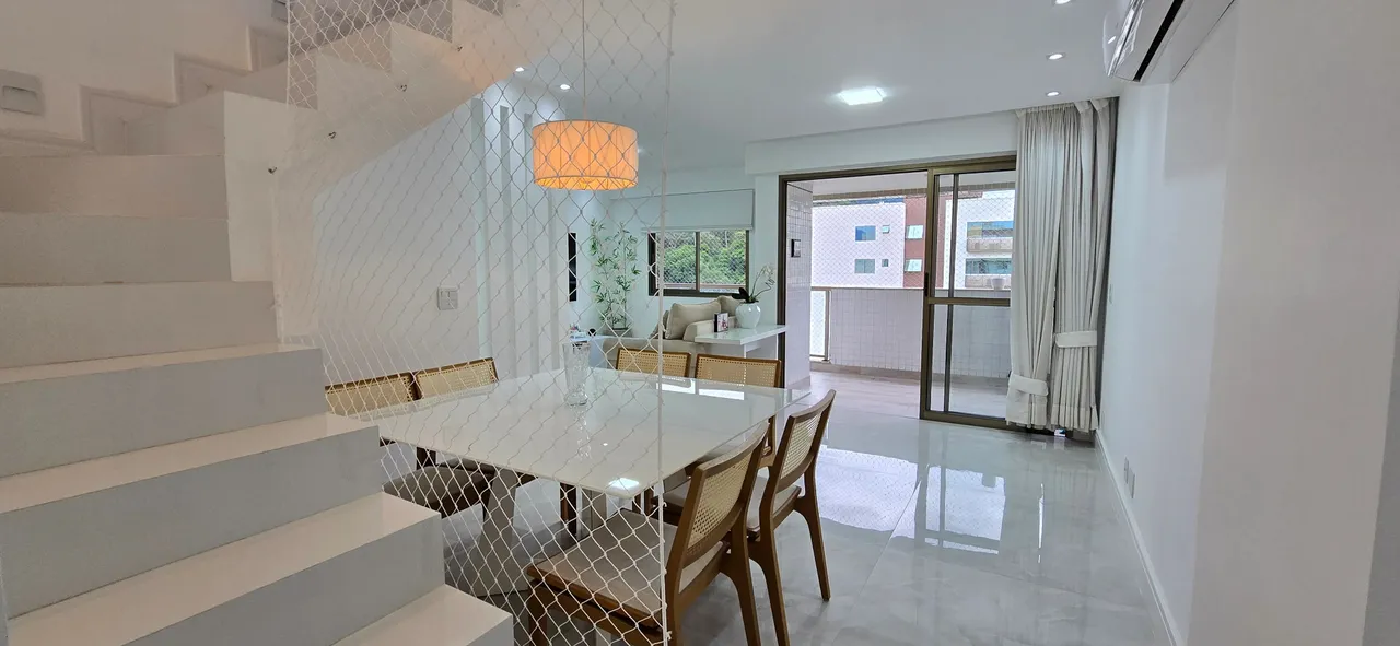 Freguesia. Cobertura Dúplex para Venda com 210m² com 2 Salões, 4 Suítes e 2 Vagas de Garag