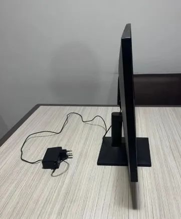 Monitor LG 24 Full HD  - Foto 2