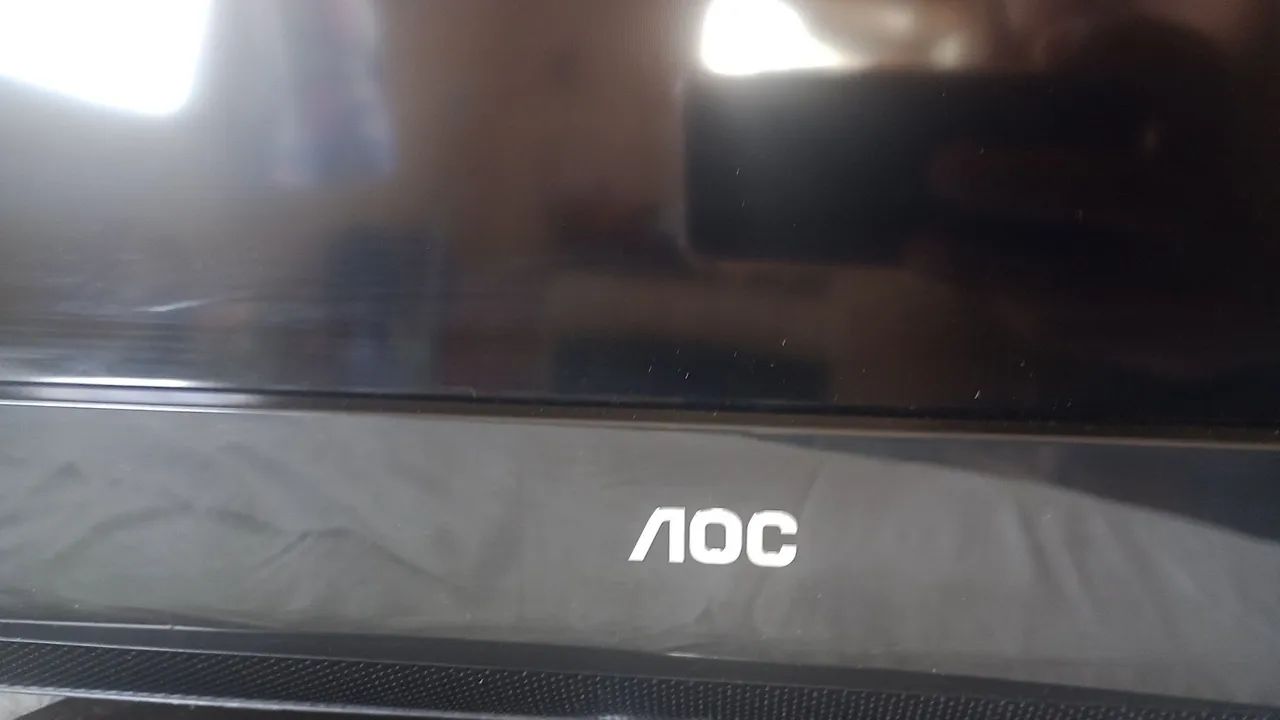 Vendo 2 tvs de 32 polegadas para retirada de peças valor 130 as duas.  - Foto 3