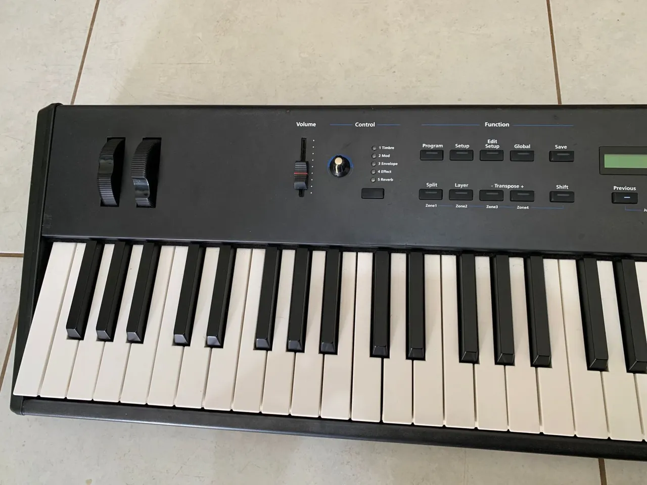 Teclado Controlador MIDI