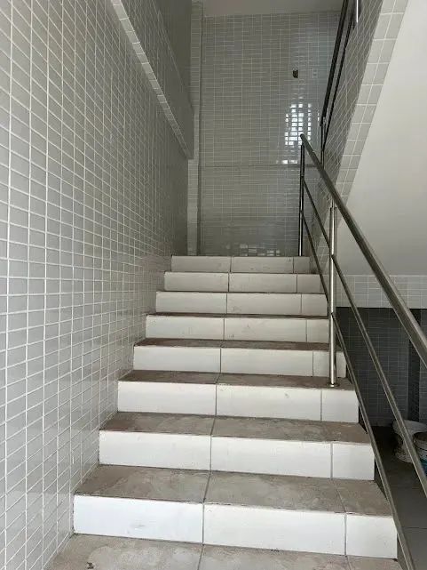 Predio com ponto comercial e moradia no Funcionários IV - João Pessoa PB - Foto 4