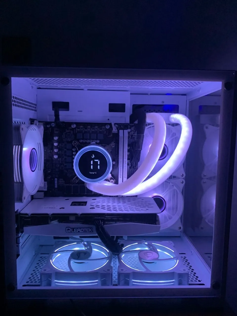 PC Gamer i5 13400F + 32GB + RTX 3060 + Fonte 750W 80Plus EVGA
